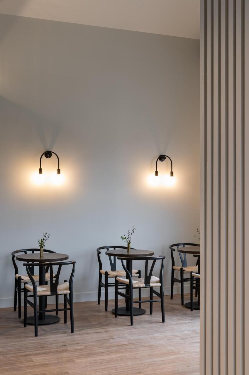 Отель The Chamberson Дьюндин Экстерьер фото Wall lights